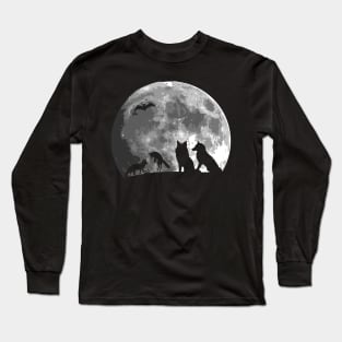 Cute Wolves Family Bat Silhouette on the moon gift Long Sleeve T-Shirt